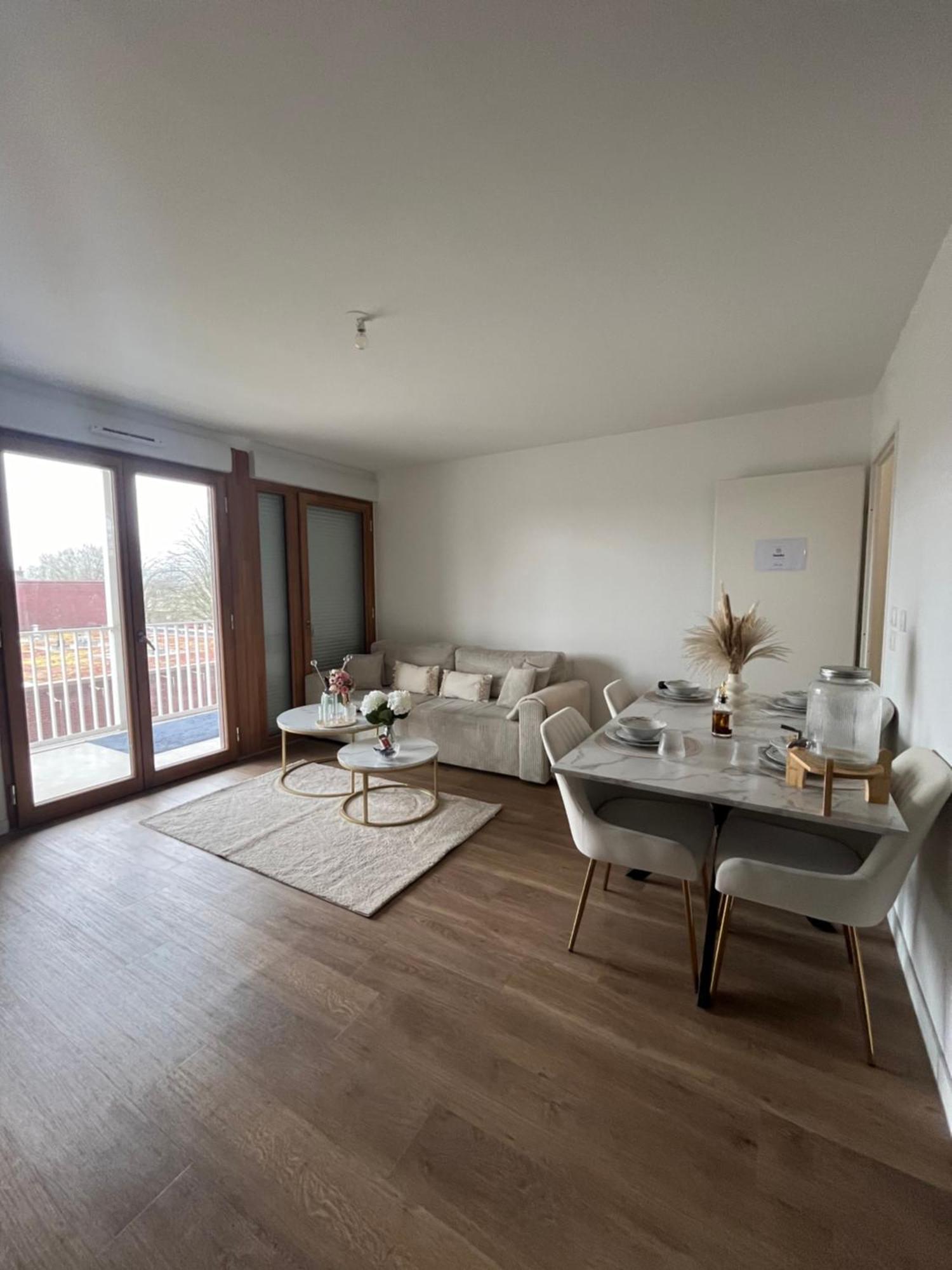Appartement Luxueux Au Coeur De Lille Exterior photo
